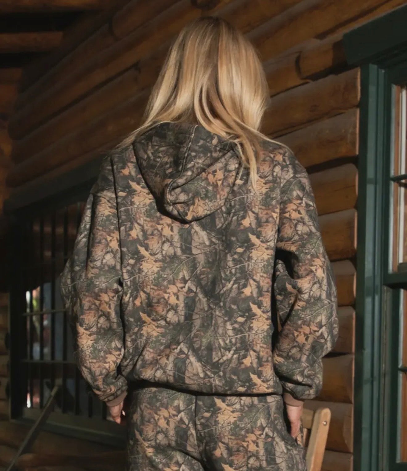 W’s Woodland Camo Pullover Hoodie