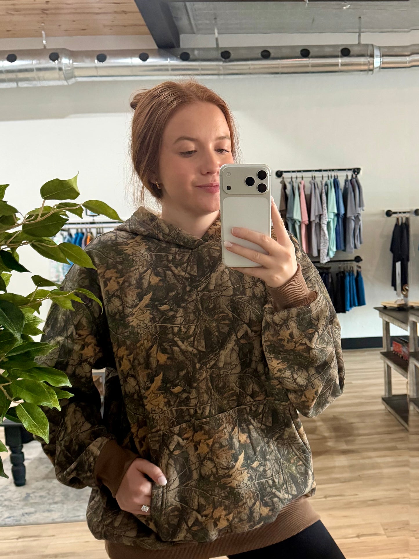 W’s Woodland Camo Pullover Hoodie