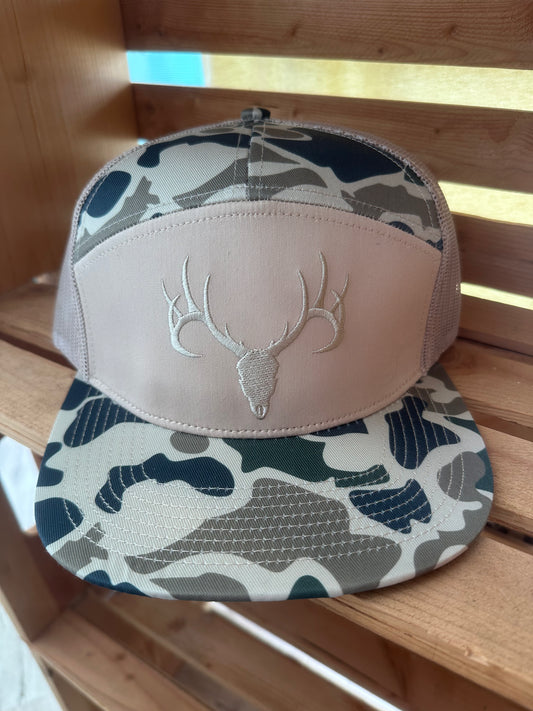 Southern Strut Deer Skull Hat